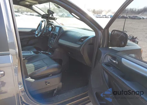 2019 Dodge Grand Caravan Gt z USA, uszkodzony, nr VIN 2C4RDGEG2KR694581